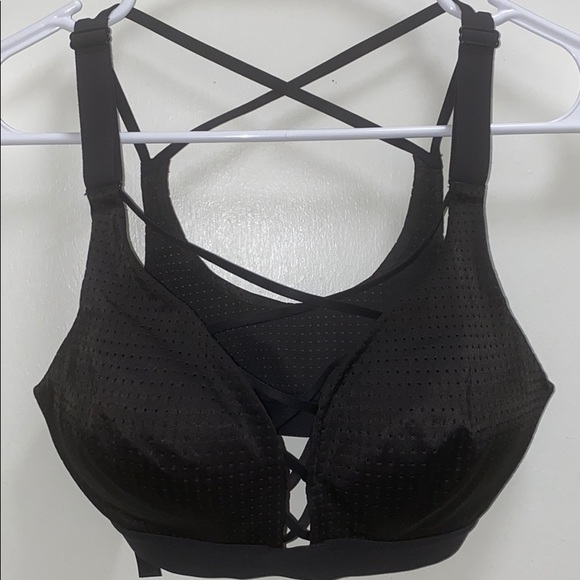 Victoria Sport Bra